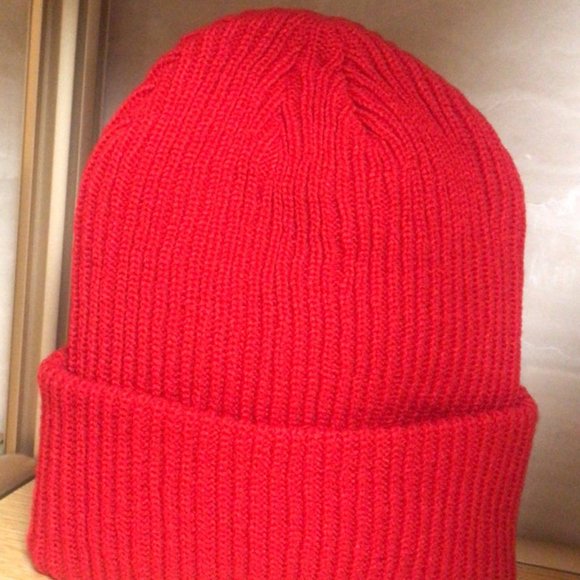 Stone Island red hat new 100%auth main image 5